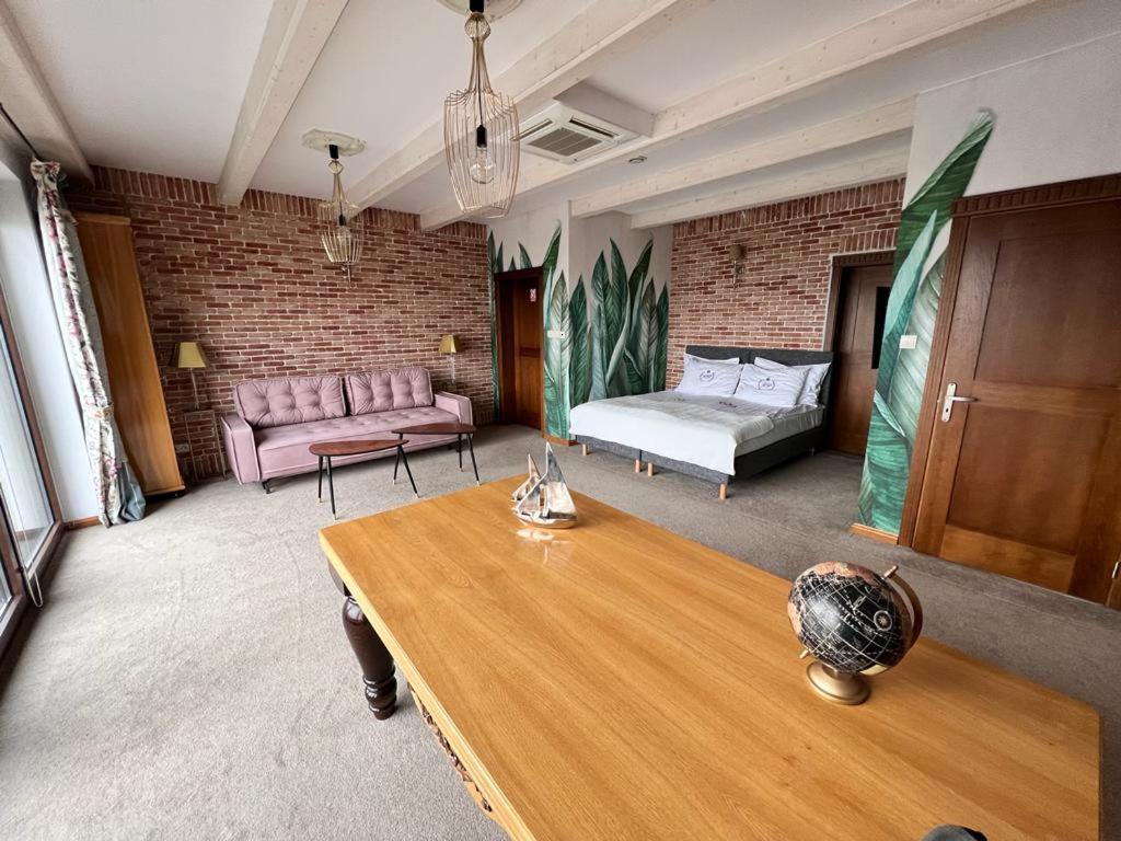 Hotel-Przystan Kikół エクステリア 写真